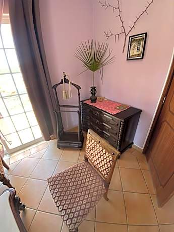 Double or Twin Room with Garden Access