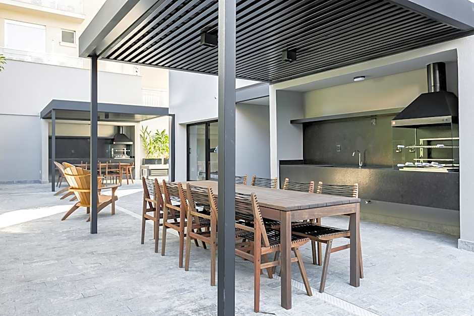 Studios Rio Branco by Viva - Prédio moderno, aptos com cama king-size no centro de Floripa