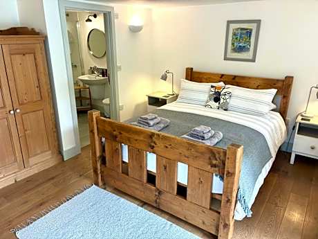 King Room with Garden View