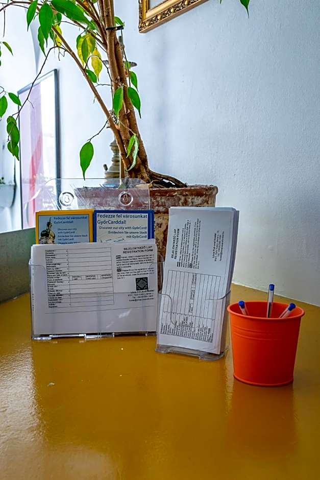 Lima Hostel Győr