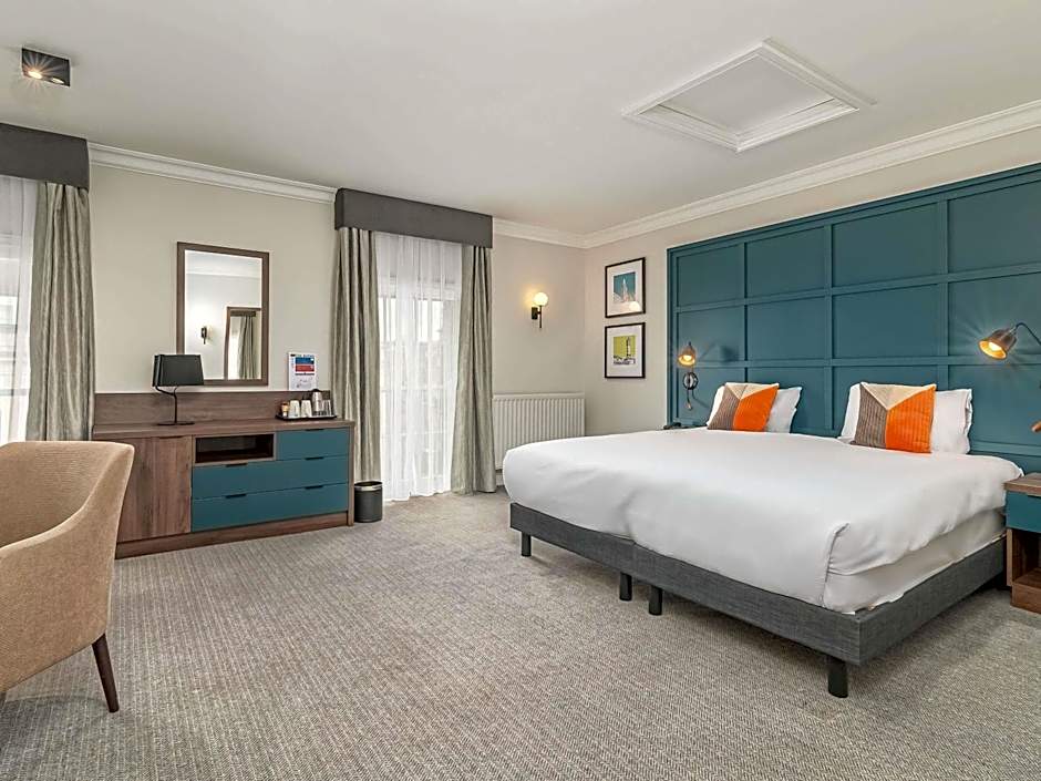 Mercure Salisbury White Hart Hotel