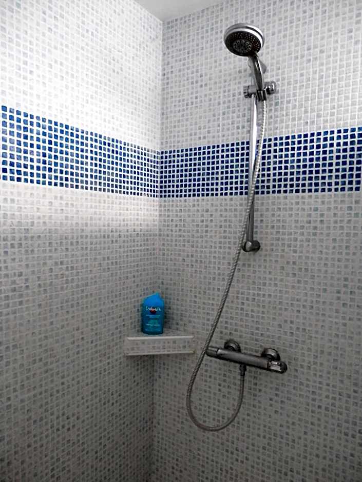 Chambres d'hôtes La Prévôté - Ancien couvent contre la Cathédrale