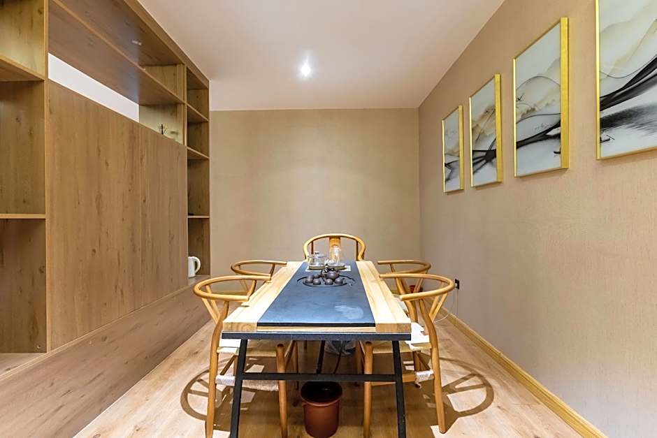 Chonpines Hotel·Jining Railway Station Wanda Plaza