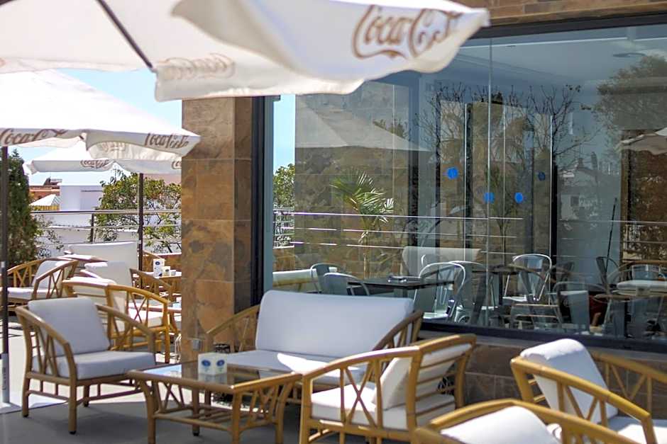 Hotel LB Lebrija by MA 22 Puntos