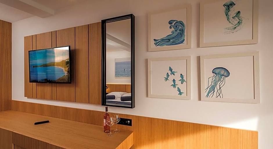 Poseidon The Beach Hotel