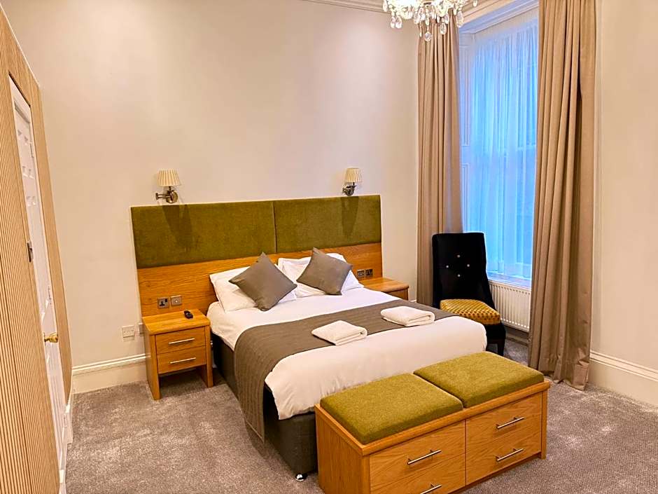 Sandyford Lodge