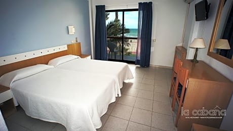 Quadruple Room with Sea View (2 Adults + 2 Children)