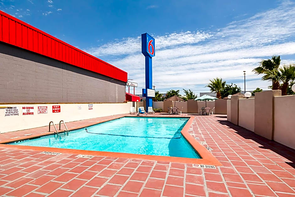 Motel 6-El Paso, TX - Airport - Fort Bliss