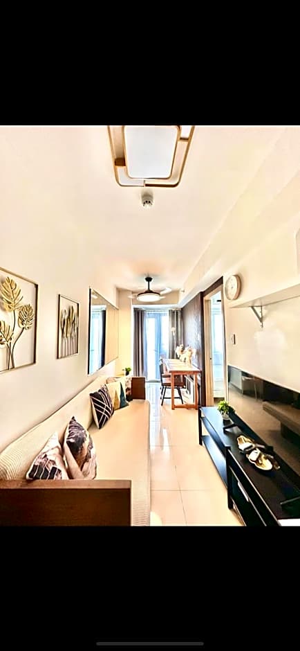 Mall of Asia MOA S Residences , IKEA Pasay , NAIA Airport , Manila Bay