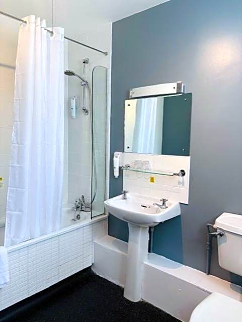 The Coleshill by Greene King Inns