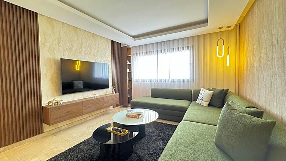 Penthouse View 2BR Terrace - AppartAli Luxury Platform