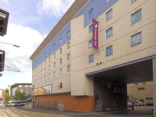 Premier Inn Sheffield City Centre (Angel Street)