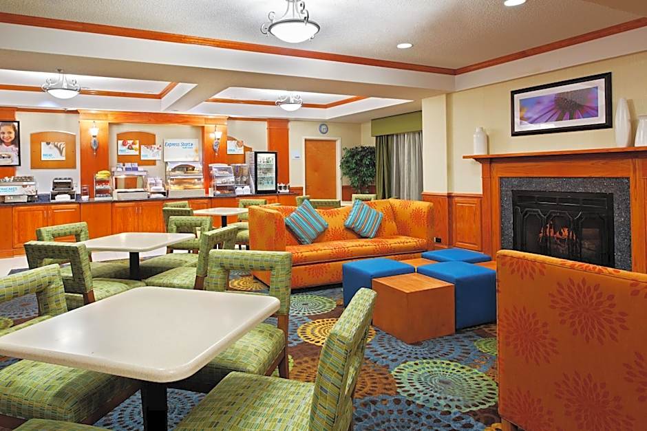 Holiday Inn Express Richmond-Brandermill-Hull Street By IHG