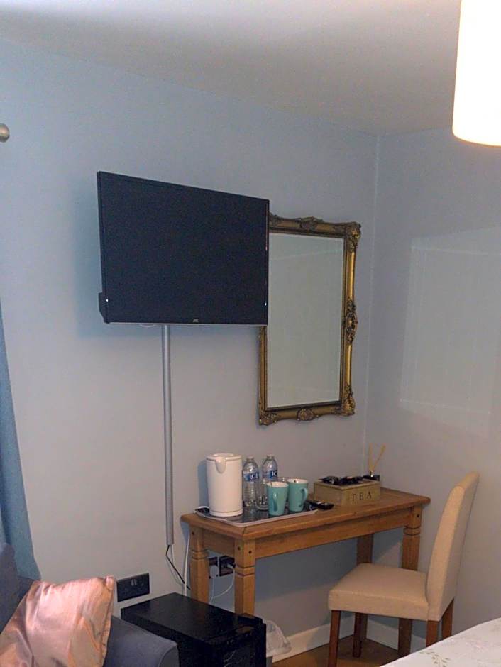 Anchor House 2 East Street Alford Lincolnshire LN13 9EQ