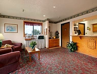 Super 8 by Wyndham Boone