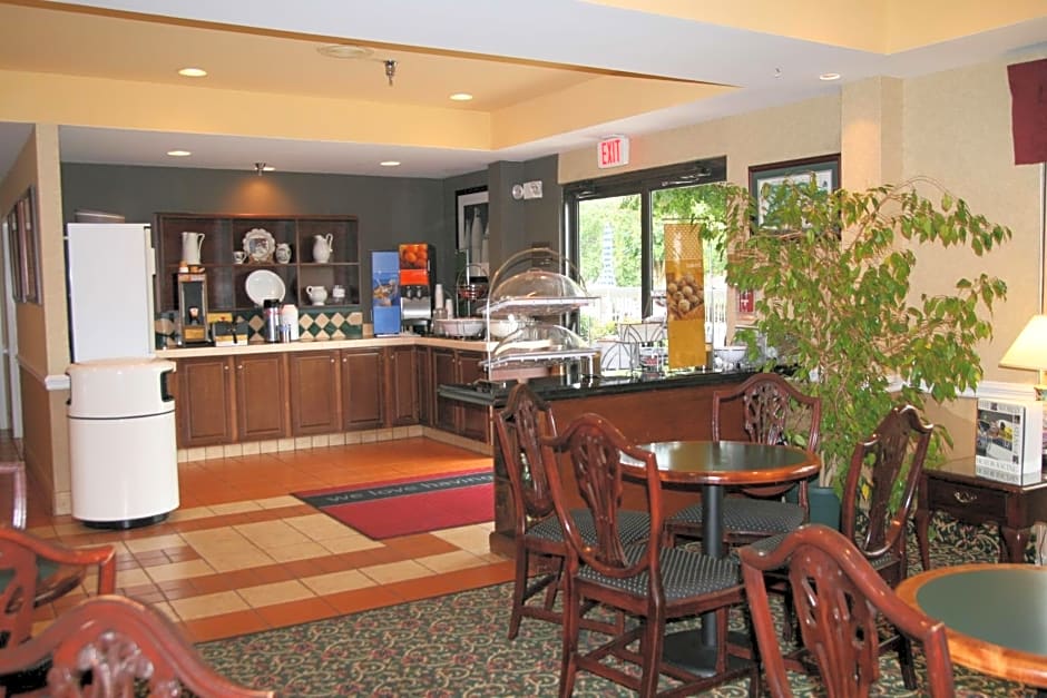 Hampton Inn By Hilton Laurinburg