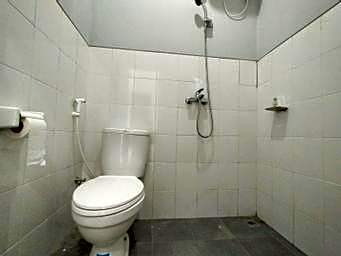 Villa Batu Tua Puncak Mitra RedDoorz