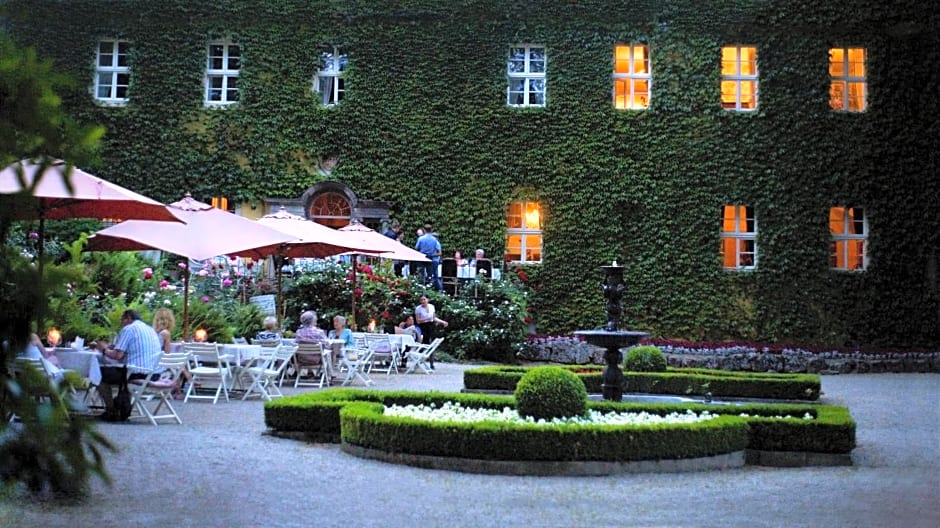Hotel Palac Staniszow