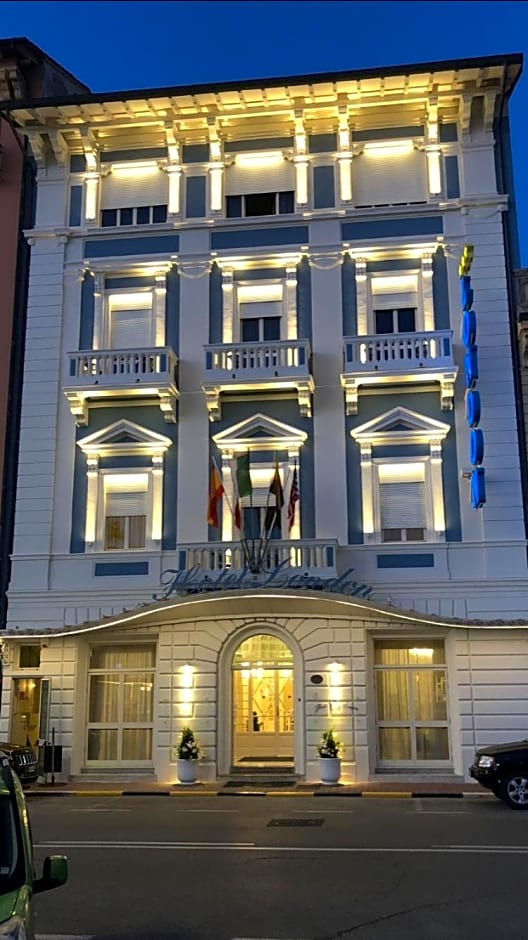 Hotel London