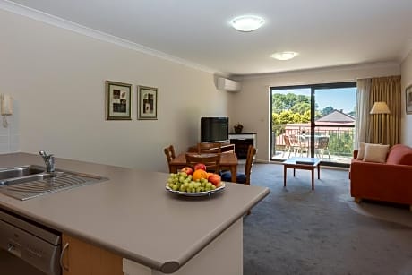 One Bedroom Apartment