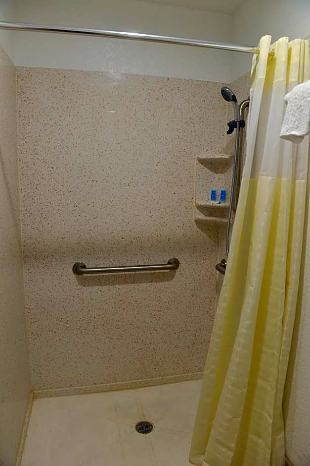 Rodeway Inn & Suites Winter Haven Chain of Lakes