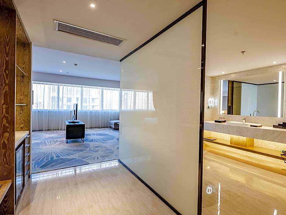 Mercure Panjin