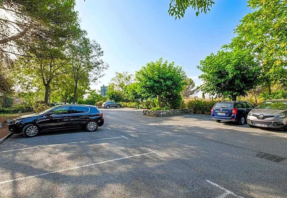 B&B HOTEL Cannes Mouans Sartoux