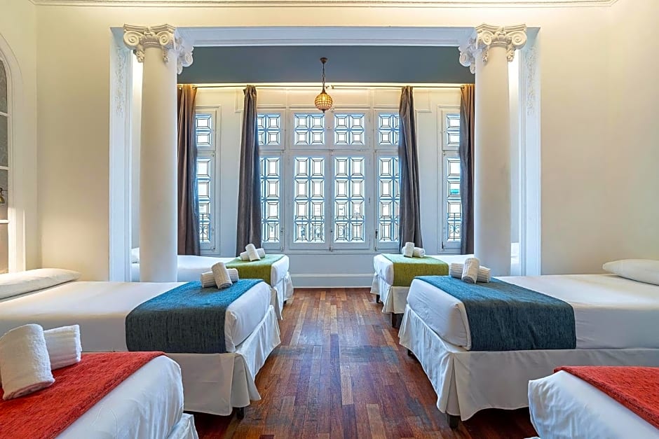 Casa Gracia Barcelona Hostel
