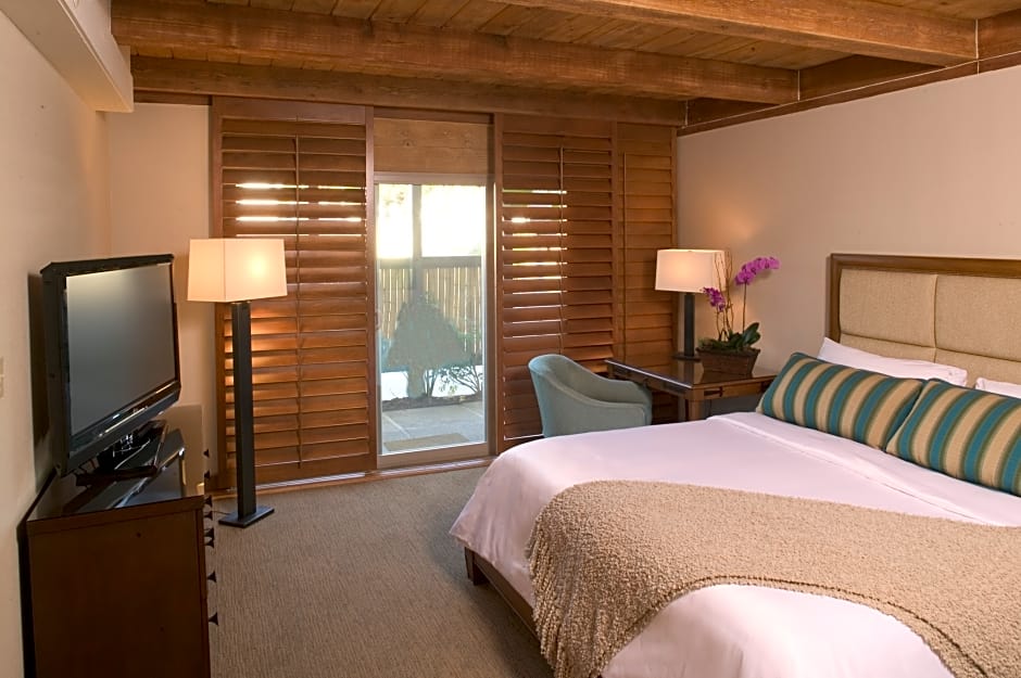 Humphreys Half Moon Inn and Suites