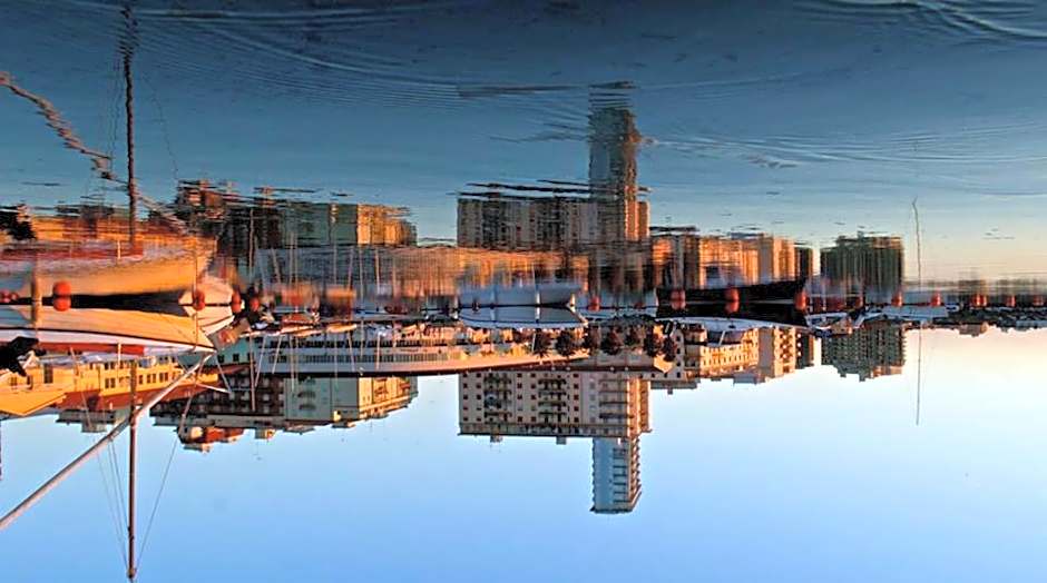 nautilus b&b suite design