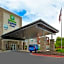 Holiday Inn Express & Suites Omaha - 120th and Maple By IHG