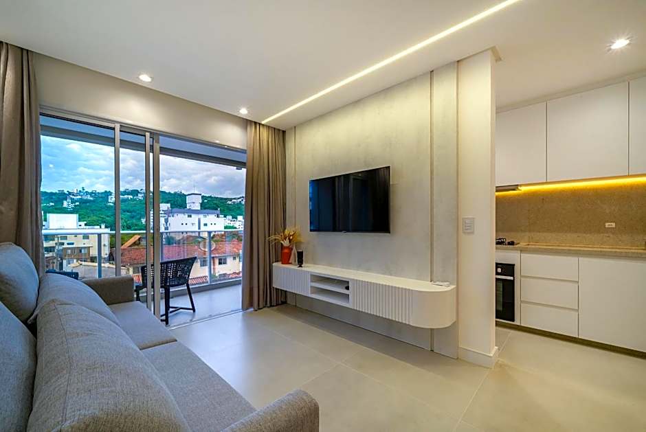 Barbados 302 - Excelente apartamento 02 suítes - À poucos metros da praia de Bombas - (Consultar serviços de roupa de cama e banho)