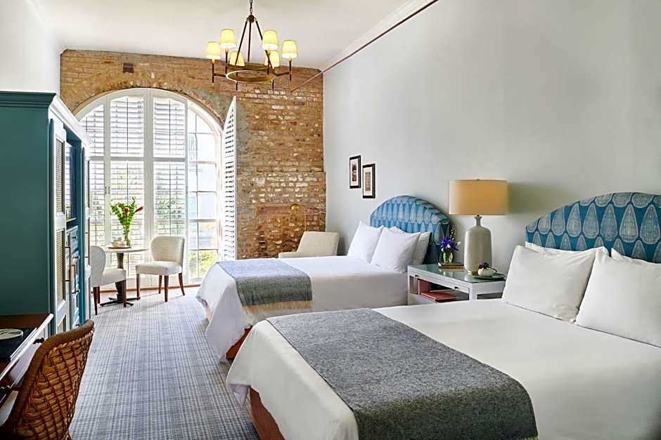 Harbourview Inn