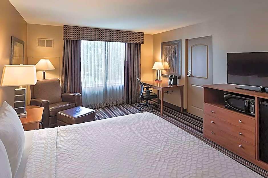 Wyndham Bloomington - Mall of America