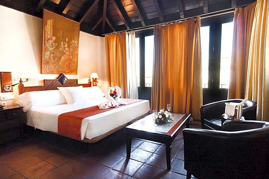 Hotel Casa Del Pilar