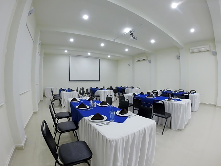 Hotel Maioris La Paz