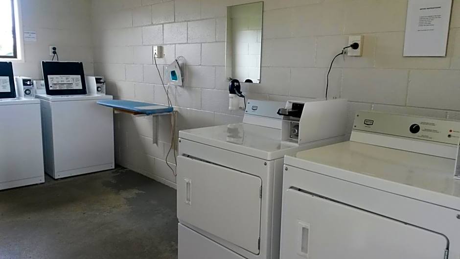 Harbourside Holiday Park