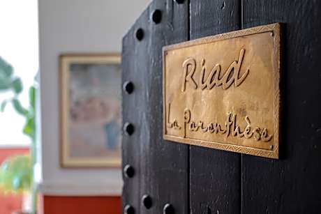 Riad la Parenthèse by Sashema