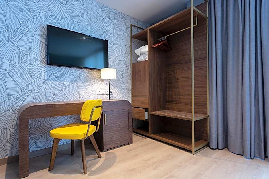 Hotel Lima - Adults Recommended