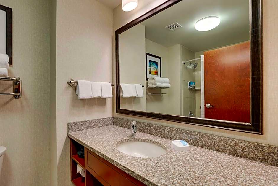 Drury Inn & Suites Charlotte Arrowood