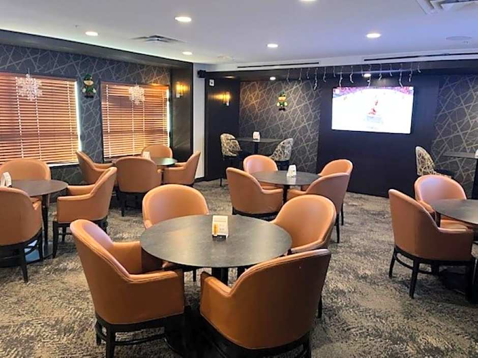 Microtel Inn & Suites by Wyndham Fort McMurray