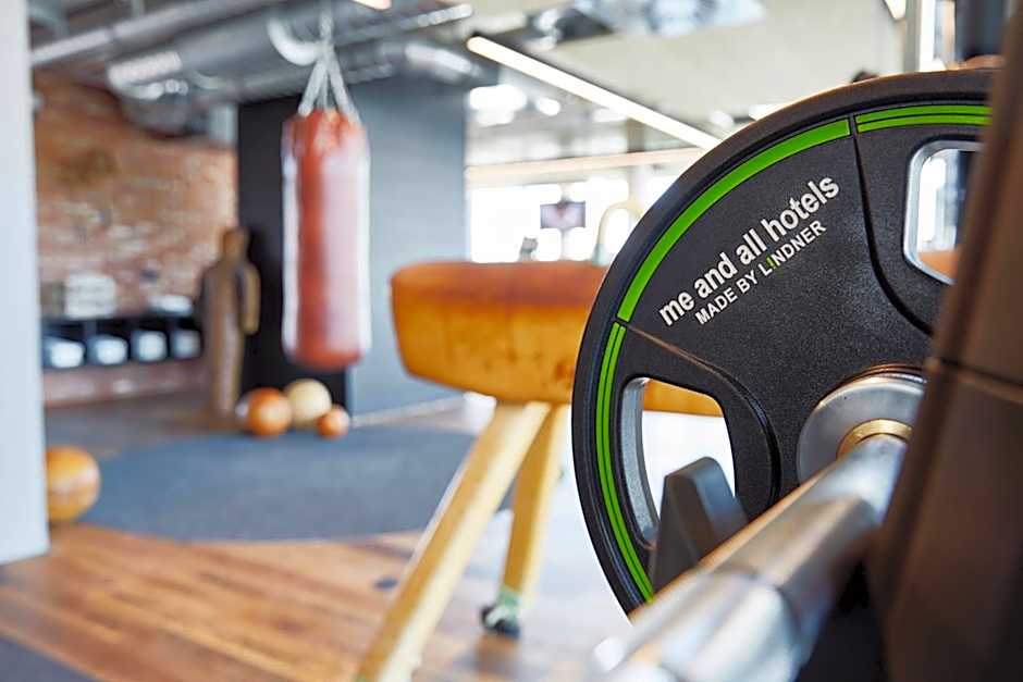 me and all hotel Mainz, by Hyatt