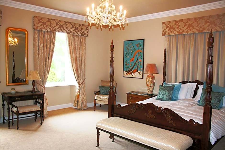 The Old Parsonage Country House