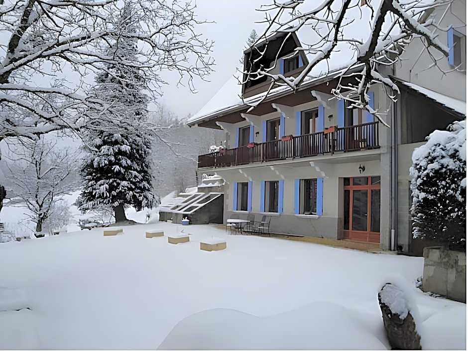 La Maison du Chevalier - Chambres et tables d'hotes - adults only