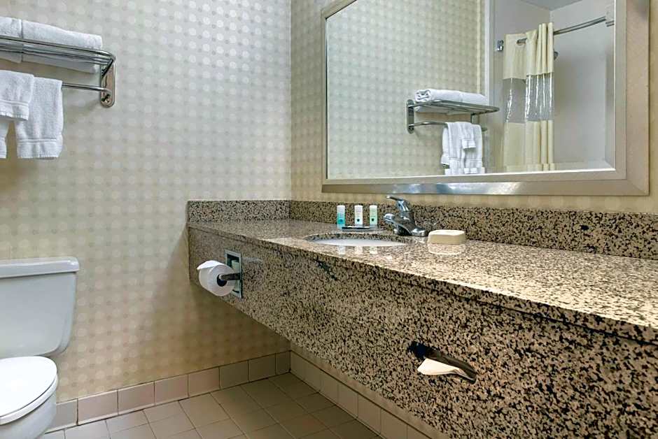 Quality Hotel Conference Center Cincinnati Blue Ash