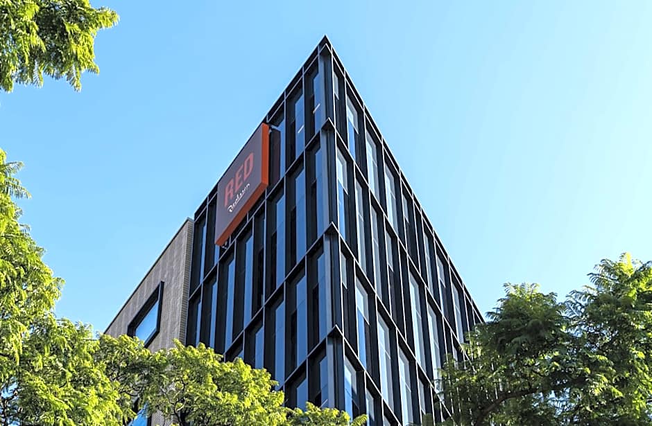 Radisson RED Hotel, Johannesburg Rosebank