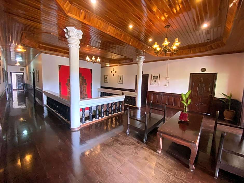 Vangsavath Hotel