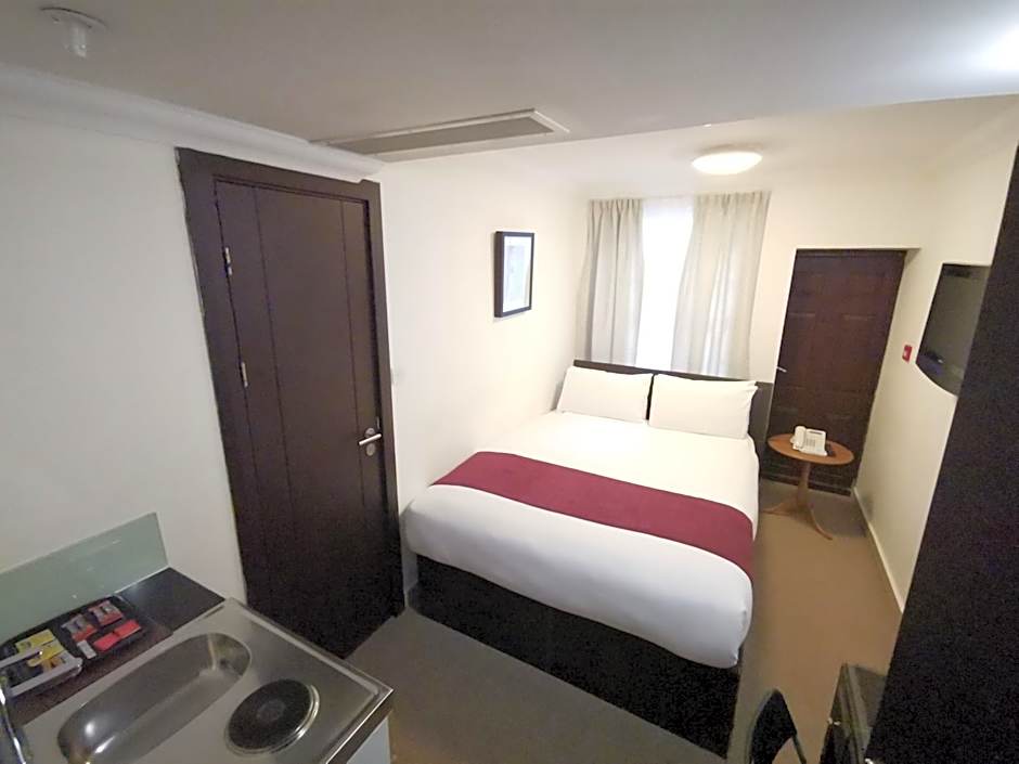 The Royal Chulan Hyde Park Hotel