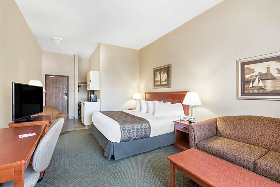 Ramada by Wyndham Clairmont/Grande Prairie