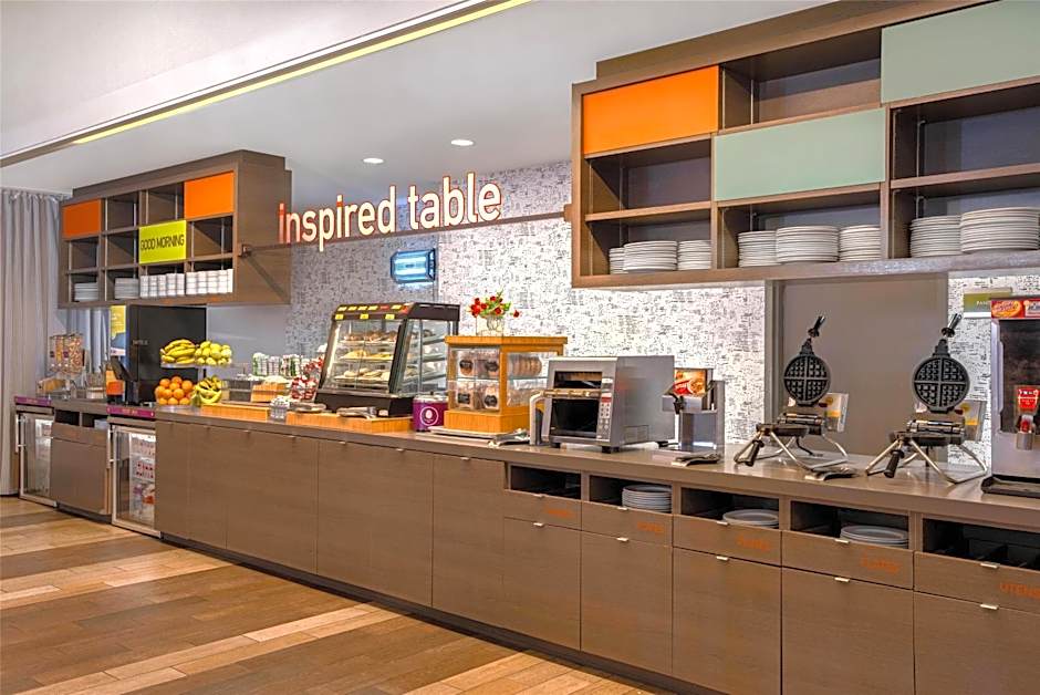 Home2 Suites By Hilton Philadelphia Convention Center